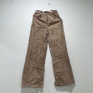BDG Jeans Tan📔